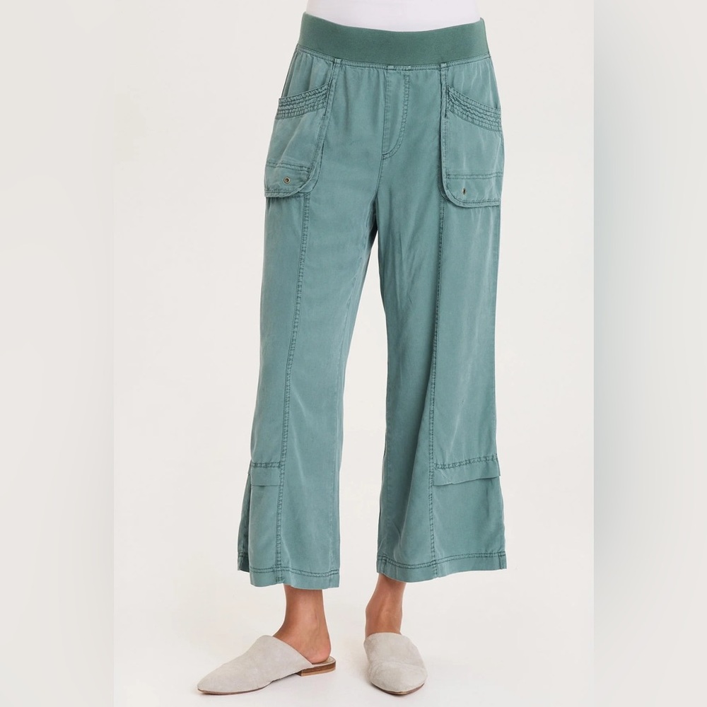 XCVI  mavis Sea Green Cropped Pants